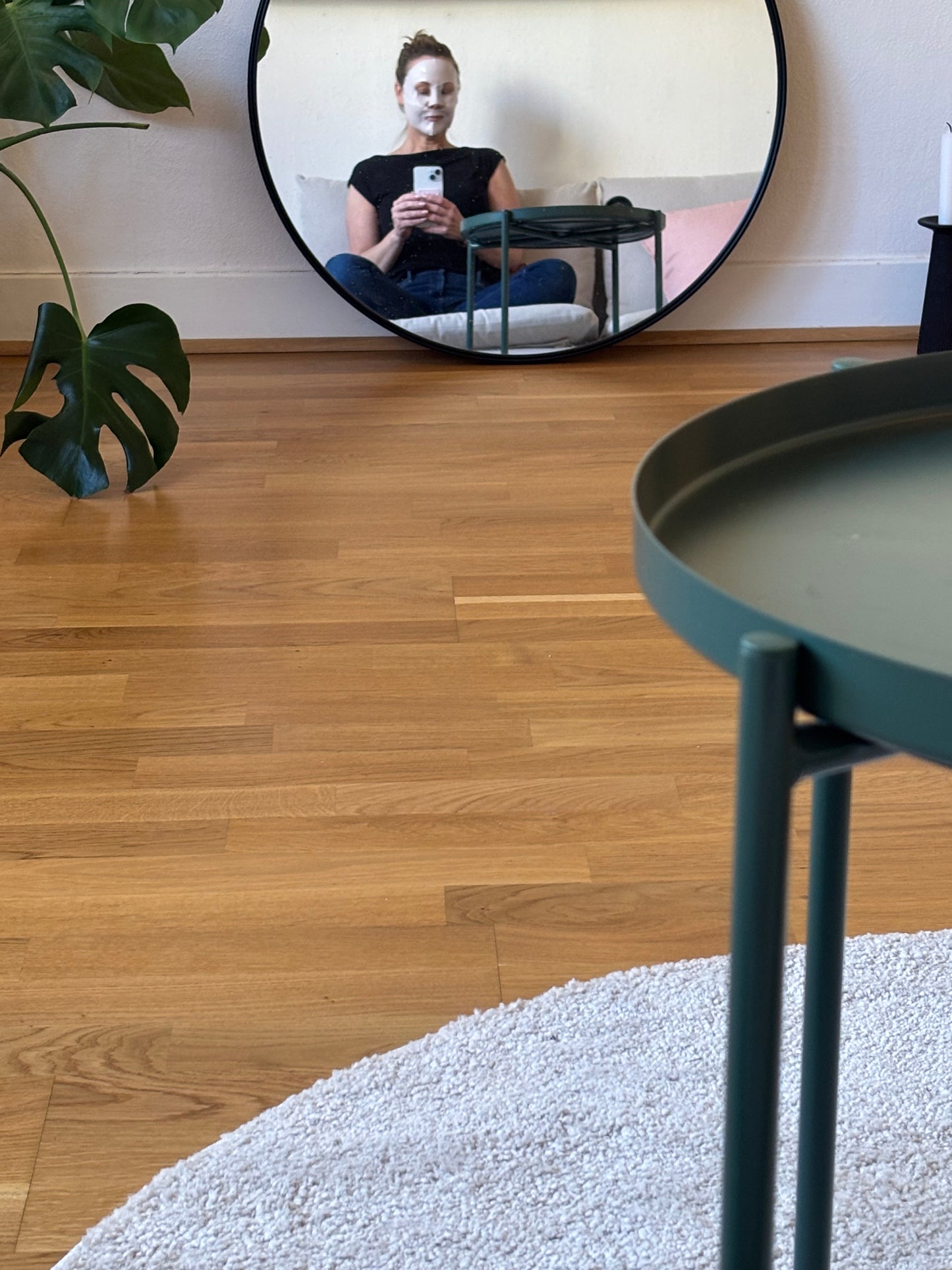 Ansiktsmask med kollagen som återfuktar, stramar upp och ger huden ny lyster